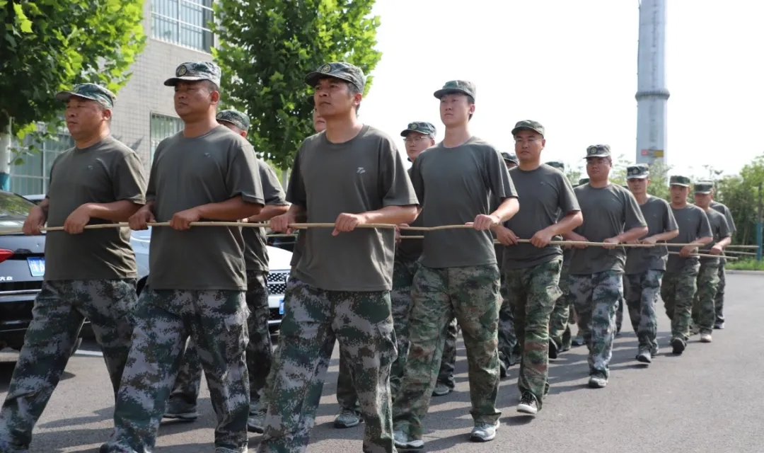 21天 | 我公司國防交通專業(yè)保障隊伍順利完成秋季大練兵第一階段訓練任務